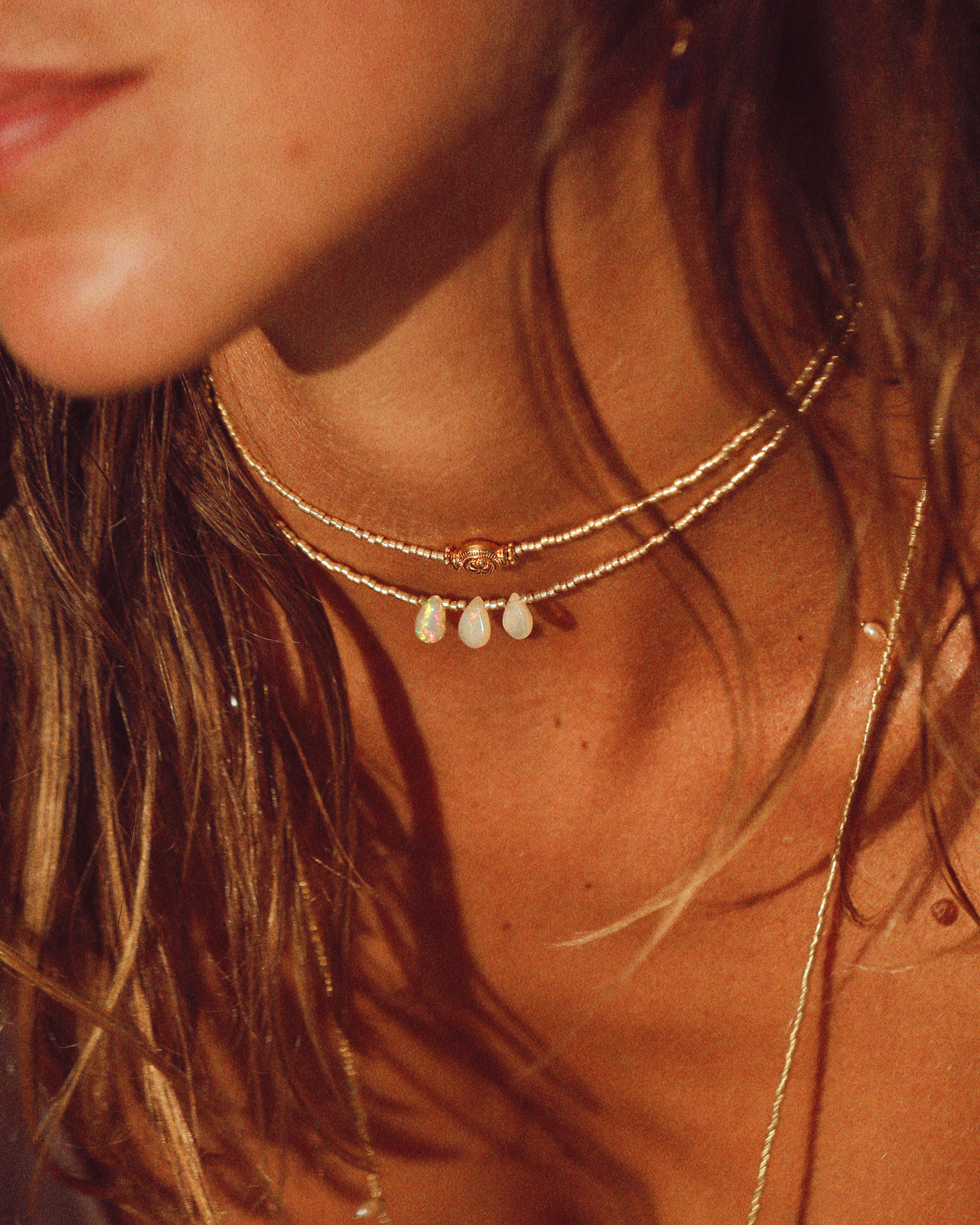 Collier Double Rang Vintage - Perles En Cristal Ou Verre Opalescent - Style Pierre Opale - Occasion